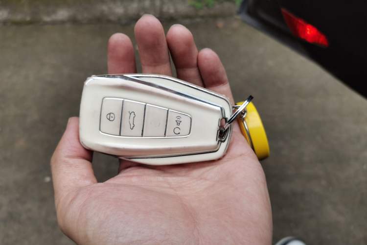 Used Geely Auto Preface 2023 2.0TD Luxury Version Vehicle Key
