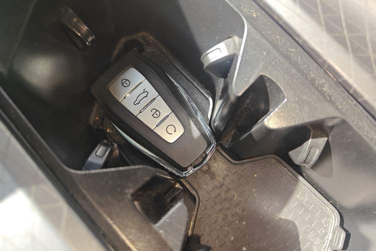 Used Geely Auto Preface 2023 1.5TD Kunlun Edition Vehicle Key