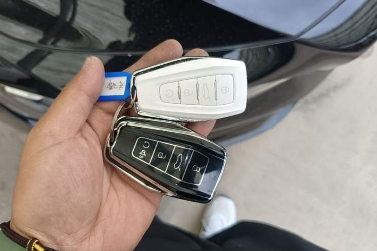 Used Geely Auto Preface 2023 2.0TD Luxury Version Vehicle Key