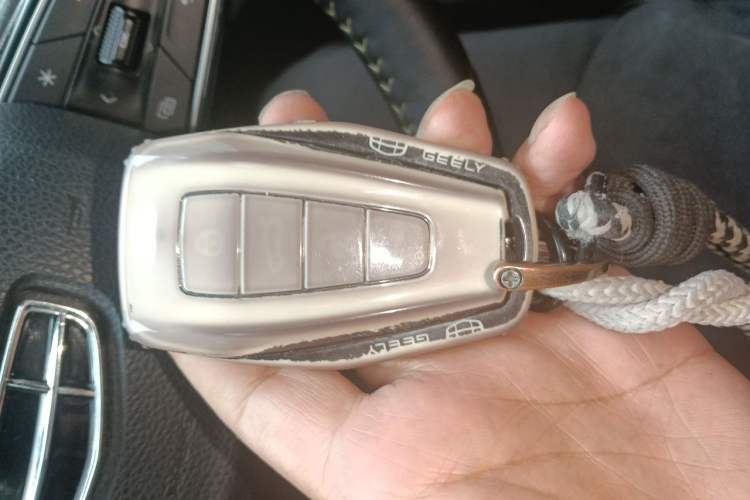 Used Geely Auto Preface 2023 1.5TD Kunlun Edition Vehicle Key