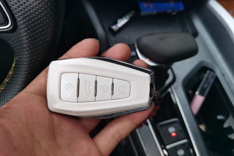 Used Geely Auto Preface 2023 2.0TD Space-Time Edition Vehicle Key
