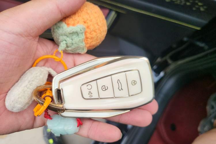 Used Geely Auto Preface 2023 1.5TD Kunlun Edition Vehicle Key