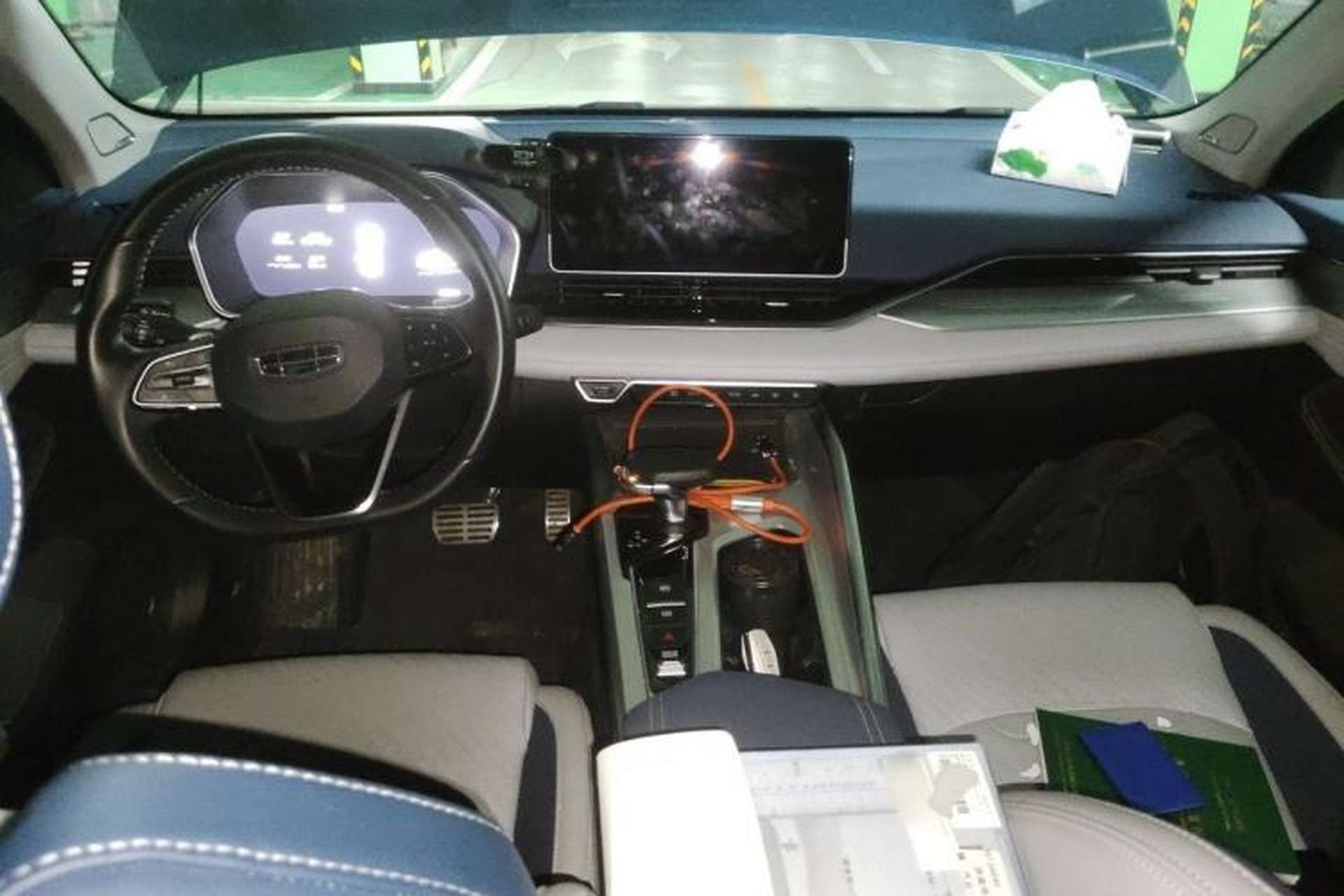 Used Geely Auto Preface 2023 2.0TD Prestige Version Center Console