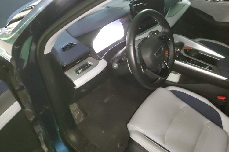 Used Geely Auto Preface 2023 2.0TD Prestige Version Driver Seat
