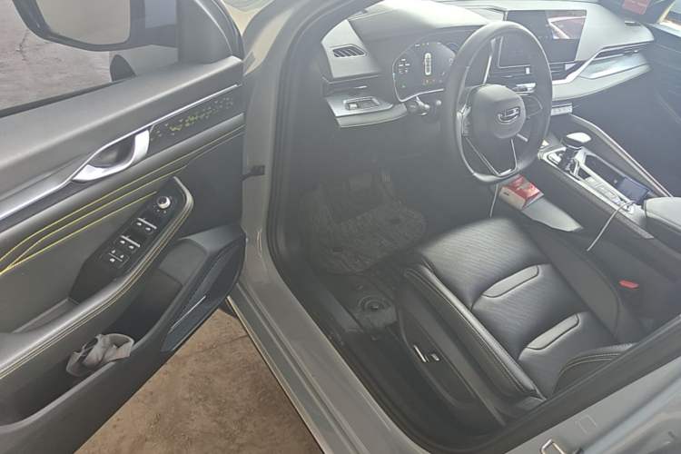 Used Geely Auto Preface 2023 1.5TD Kunlun Edition Driver Seat