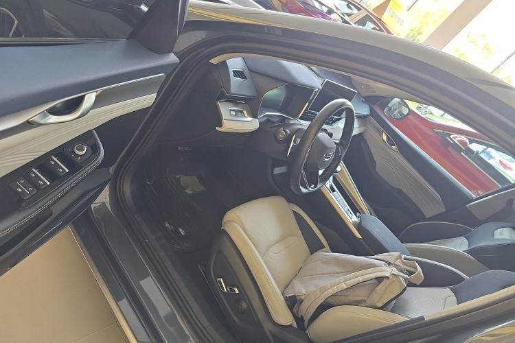 Used Geely Auto Preface 2023 2.0TD Prestige Version Driver Seat