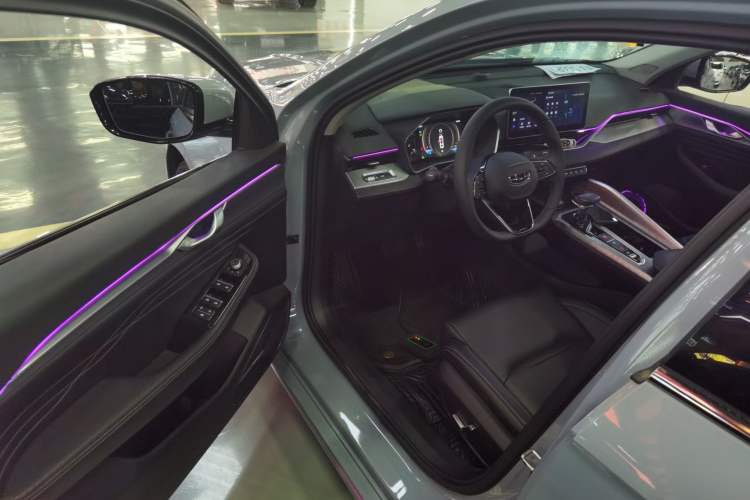 Used Geely Auto Preface 2023 2.0TD Luxury Version Driver Seat