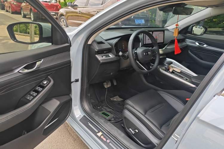 Used Geely Auto Preface 2023 2.0TD Luxury Version Driver Seat