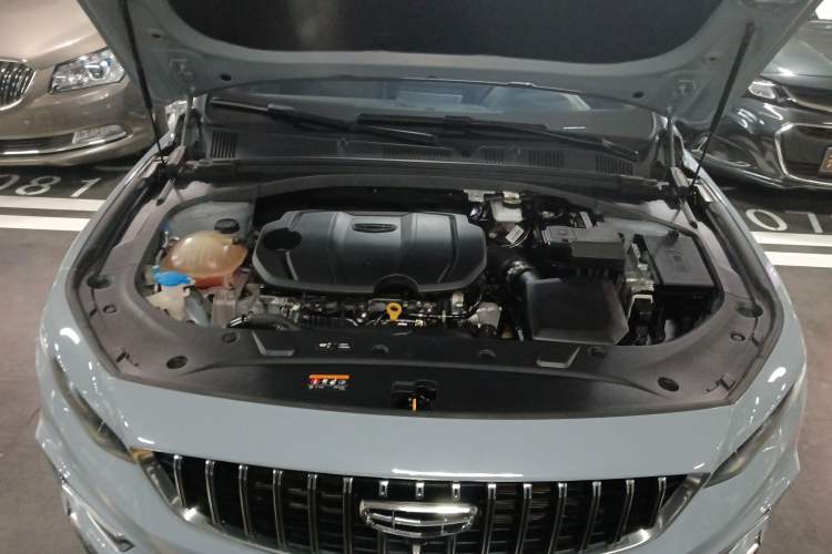 Used Geely Auto Preface 2023 1.5TD Fuyao Version Engine Bay