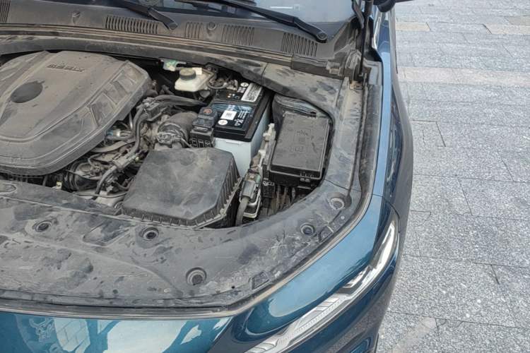 Used Geely Auto Preface 2023 2.0TD "Only This Verdant Green" Edition Engine Bay Left