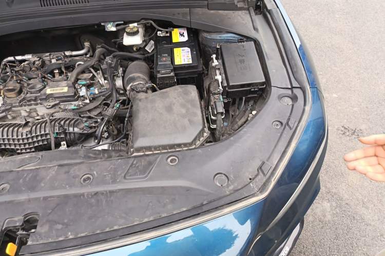 Used Geely Auto Preface 2023 2.0TD "Only This Verdant Green" Edition Engine Bay Left