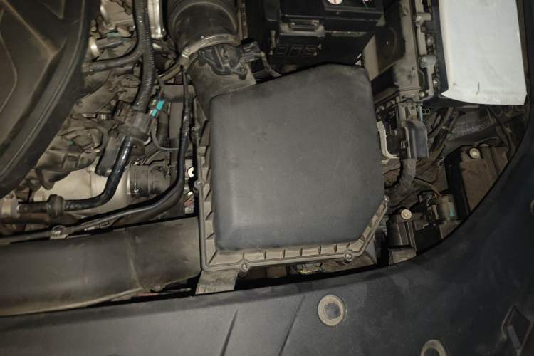 Used Geely Auto Preface 2023 2.0TD "Only This Verdant Green" Edition Engine Bay Left