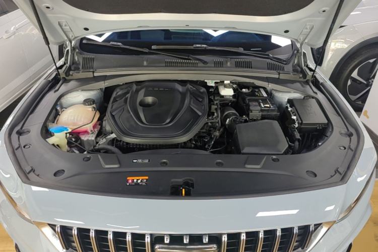 Used Geely Auto Preface 2023 2.0TD Prestige Version Engine Bay