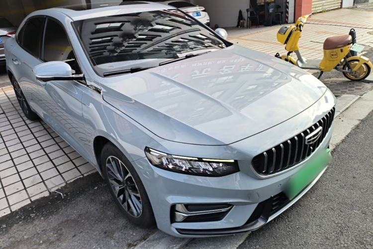 Used Geely Auto Preface 2023 1.5TD Fuyao Version Front Right 45 Deg