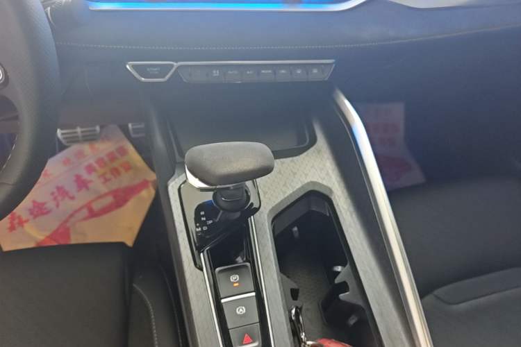 Used Geely Auto Preface 2023 2.0TD Space-Time Edition Gear Lever
