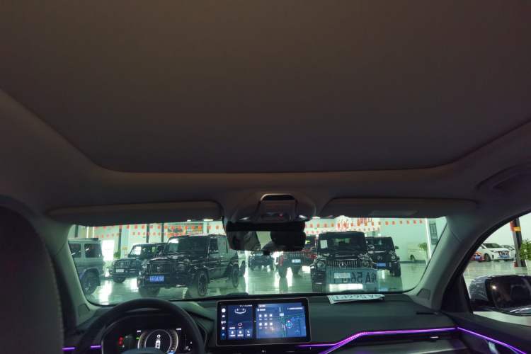 Used Geely Auto Preface 2023 2.0TD Luxury Version Headliner