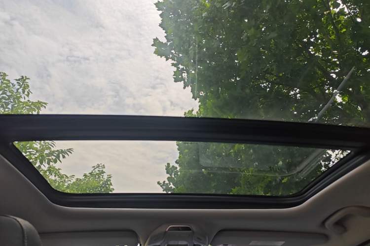 Used Geely Auto Preface 2023 2.0TD Luxury Version Headliner