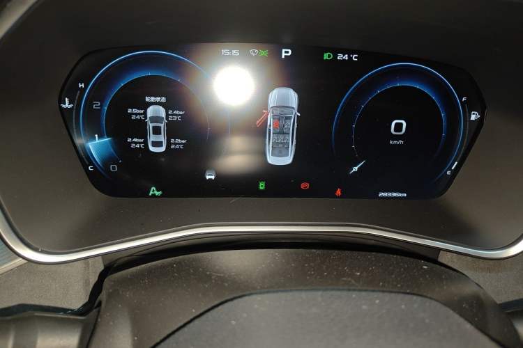 Used Geely Auto Preface 2023 2.0TD "Only This Verdant Green" Edition Instrument Cluster