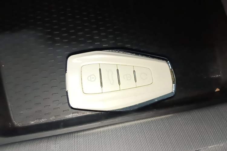 Used Geely Auto Preface 2023 2.0TD "Only This Verdant Green" Edition Interior 1