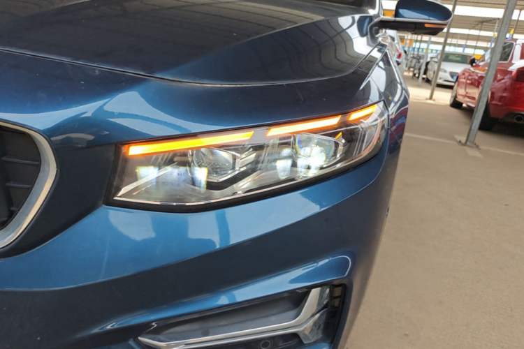Used Geely Auto Preface 2023 2.0TD Prestige Version Left Front Headlight