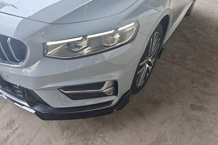 Used Geely Auto Preface 2023 1.5TD Kunlun Edition Left Front Headlight