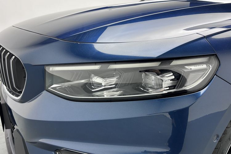 Used Geely Auto Preface 2023 2.0TD "Only This Verdant Green" Edition Left Front Headlight