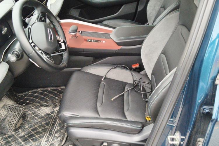 Used Geely Auto Preface 2023 2.0TD "Only This Verdant Green" Edition Left Front Seat