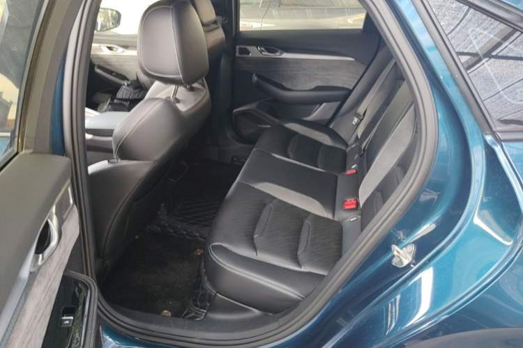 Used Geely Auto Preface 2023 2.0TD "Only This Verdant Green" Edition Left Rear Seat