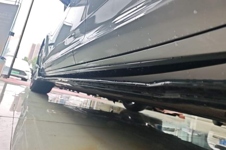 Used Geely Auto Preface 2023 2.0TD Space-Time Edition Left Side Sill