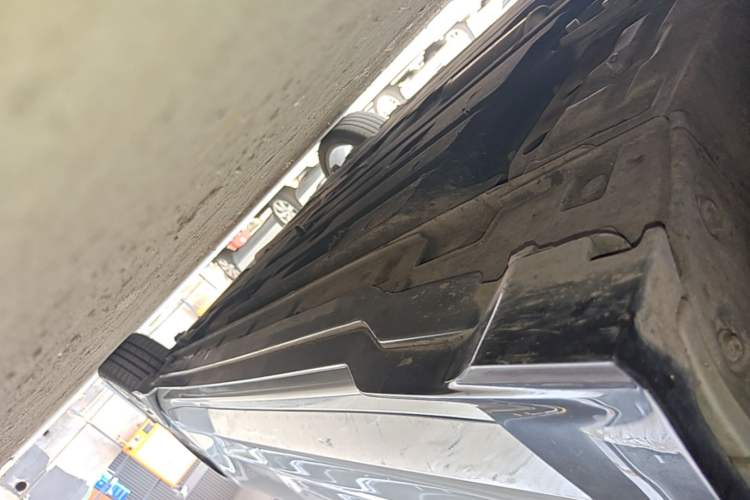 Used Geely Auto Preface 2023 1.5TD Kunlun Edition Left Side Sill