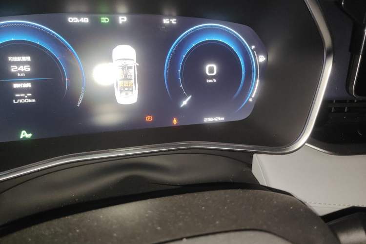 Used Geely Auto Preface 2023 2.0TD Prestige Version Odometer Close Up