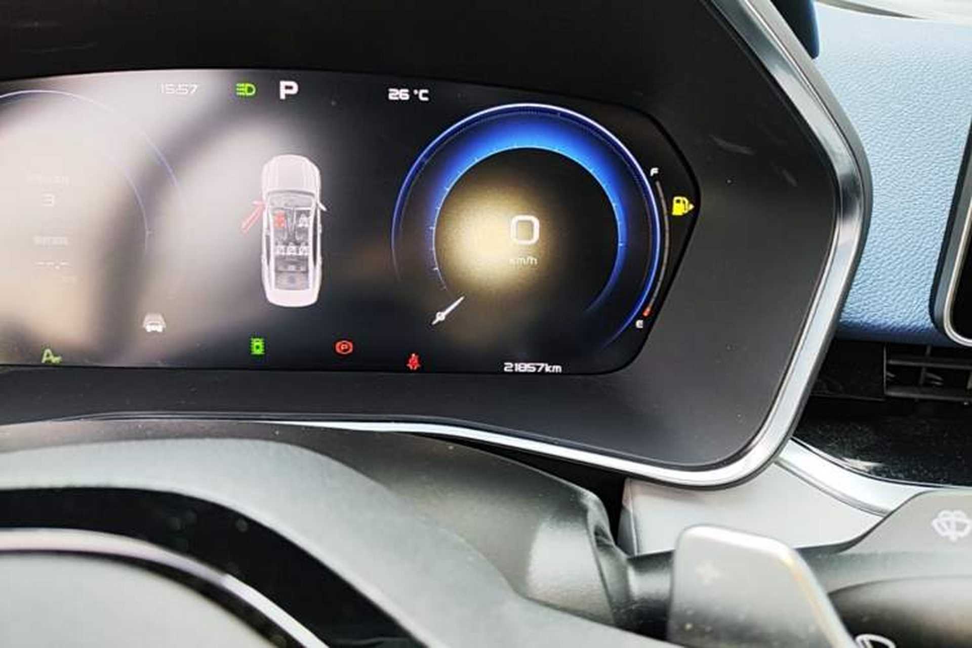 Used Geely Auto Preface 2023 2.0TD Prestige Version Odometer Close Up