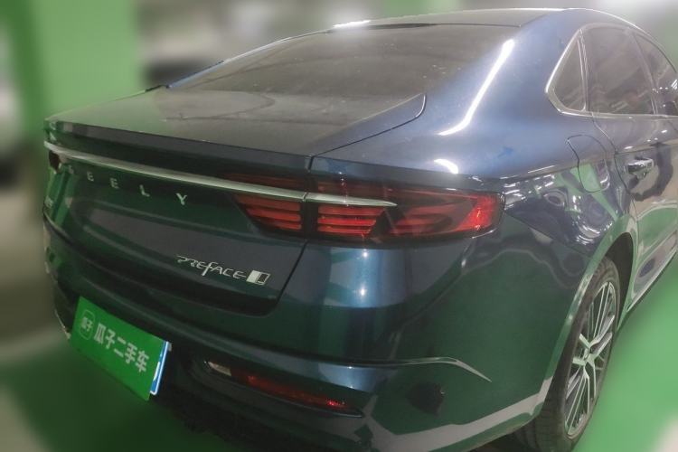 Used Geely Auto Preface 2023 2.0TD Prestige Version Rear Right 45 Deg