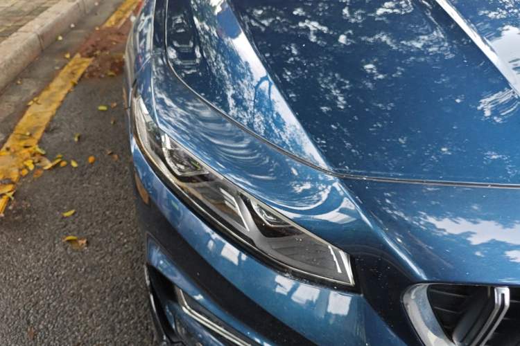 Used Geely Auto Preface 2023 2.0TD "Only This Verdant Green" Edition Right Front Headlight