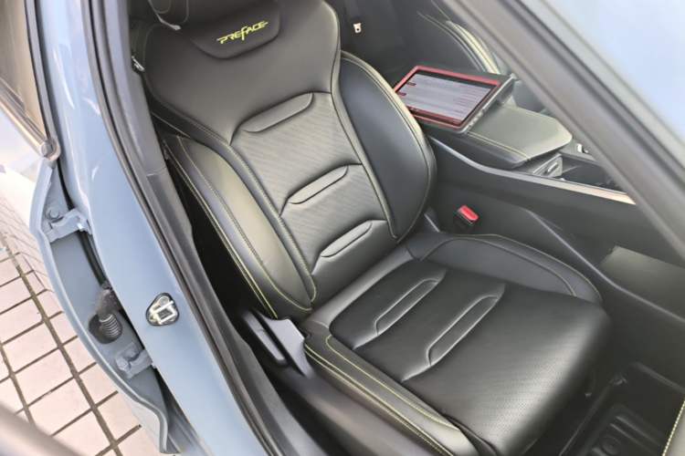 Used Geely Auto Preface 2023 1.5TD Fuyao Version Right Front Seat