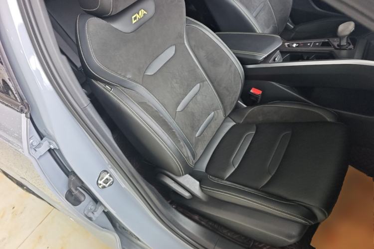 Used Geely Auto Preface 2023 2.0TD Space-Time Edition Right Front Seat