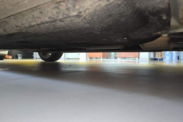 Used Geely Auto Preface 2023 2.0TD Prestige Version Right Side Sill