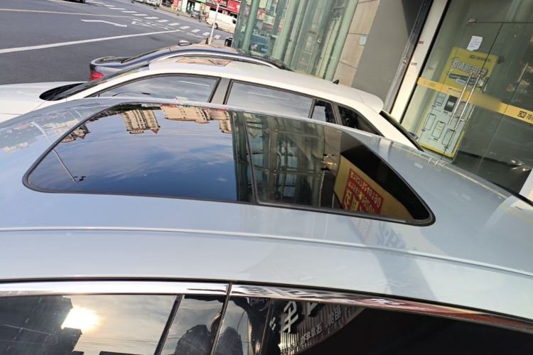 Used Geely Auto Preface 2023 1.5TD Fuyao Version Roof
