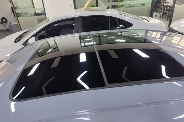 Used Geely Auto Preface 2023 2.0TD Prestige Version Roof