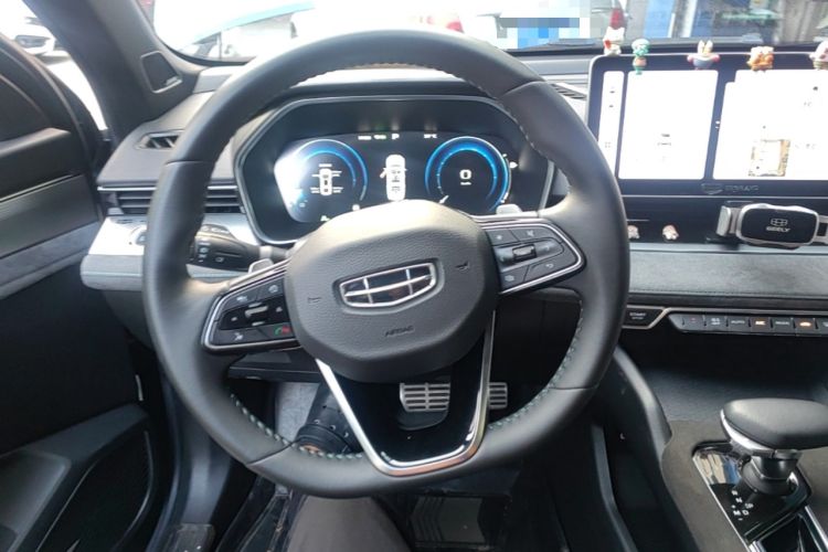 Used Geely Auto Preface 2023 2.0TD "Only This Verdant Green" Edition Steering Wheel