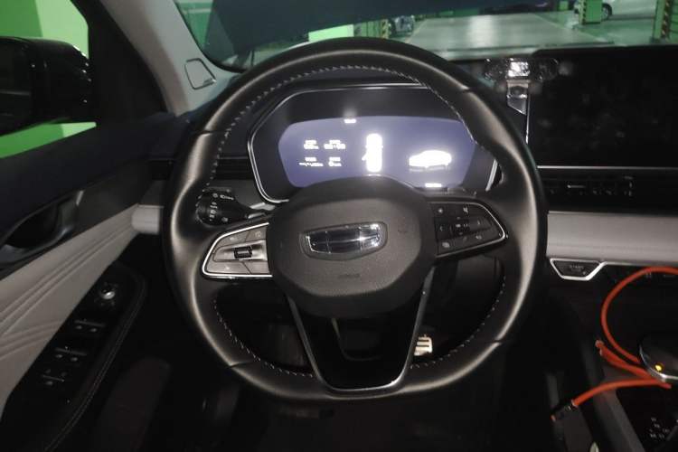 Used Geely Auto Preface 2023 2.0TD Prestige Version Steering Wheel