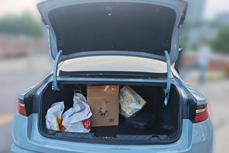 Used Geely Auto Preface 2023 1.5TD Kunlun Edition Trunk