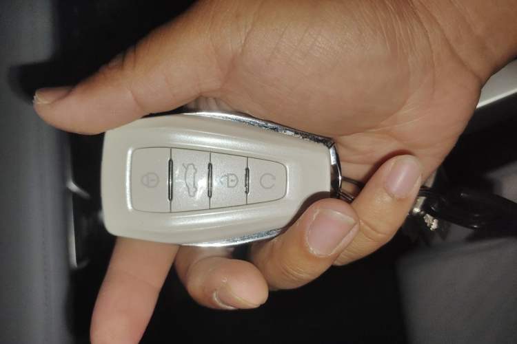 Used Geely Auto Preface 2023 2.0TD Prestige Version Vehicle Key