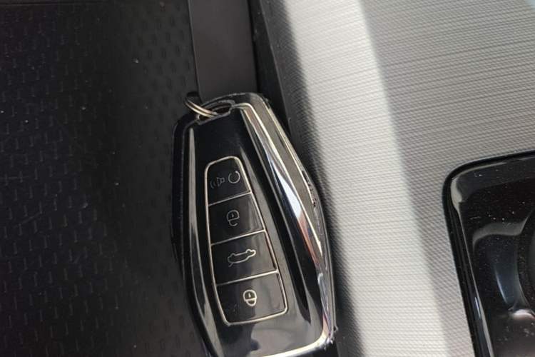 Used Geely Auto Preface 2023 2.0TD Prestige Version Vehicle Key
