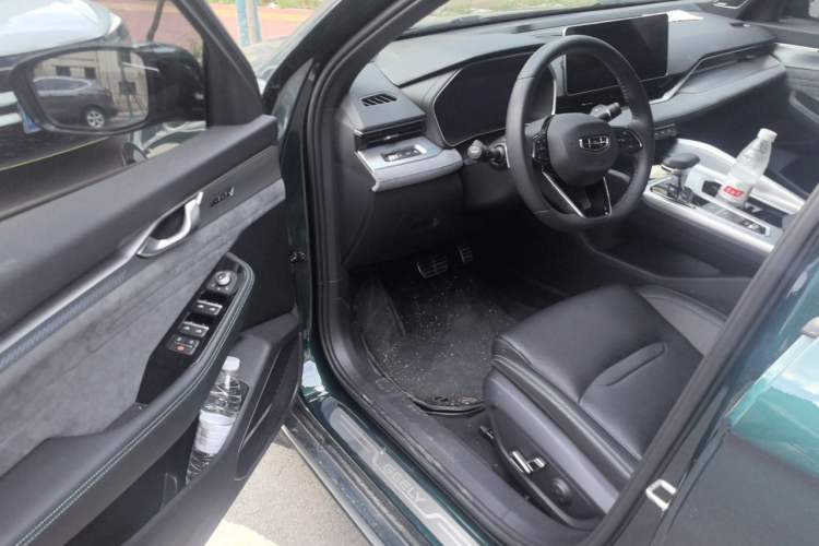Used Geely Auto Preface 2023 2.0TD "Only This Verdant Green" Edition Driver Seat