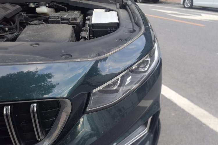 Used Geely Auto Preface 2023 2.0TD "Only This Verdant Green" Edition Engine Bay Left
