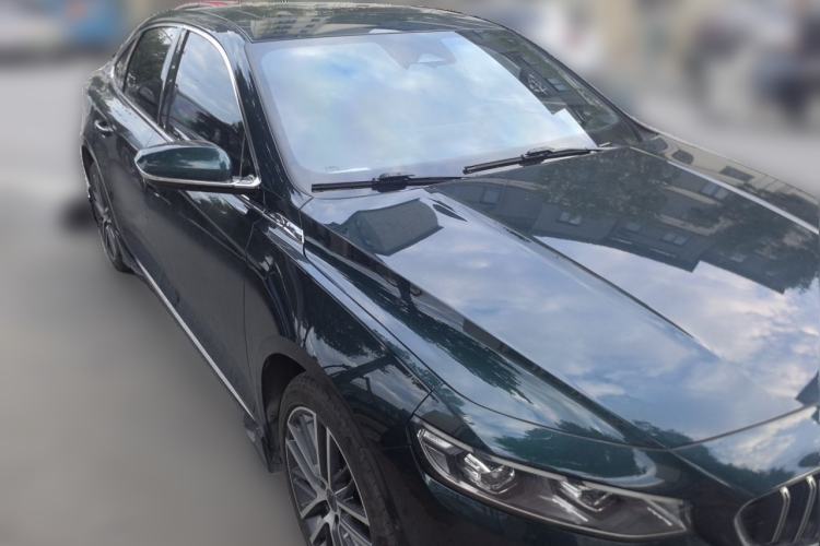 Used Geely Auto Preface 2023 2.0TD "Only This Verdant Green" Edition Front Right 45 Deg