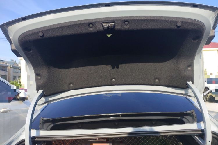 Used Geely Auto Preface 2023 2.0TD Prestige Version Trunk