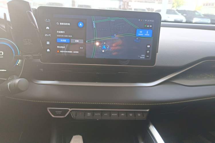 Used Geely Auto Preface 2023 1.5TD Kunlun Edition Audio And AC Panel