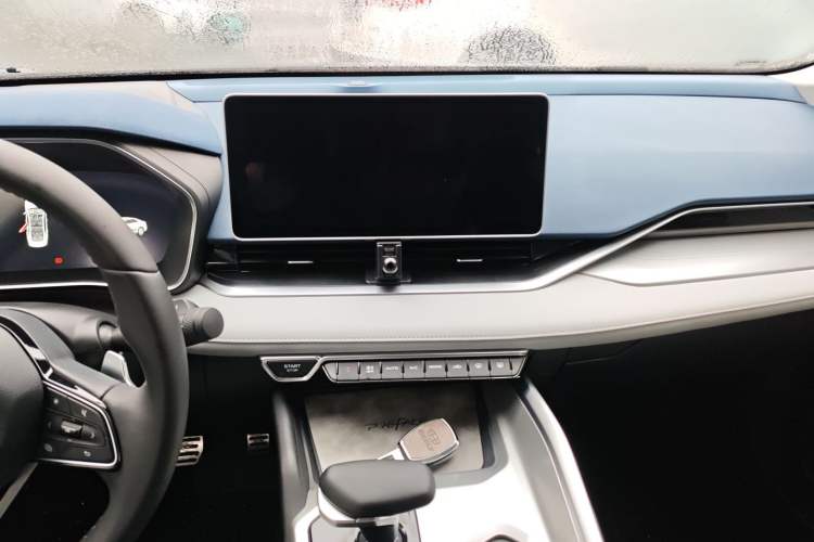 Used Geely Auto Preface 2023 2.0TD Prestige Version Audio And AC Panel